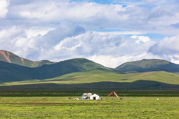 Tagong Grassland